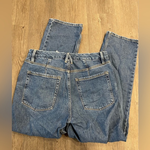 Good American Good Legs Straight Jeans, Size 2 - Picture 3 of 6